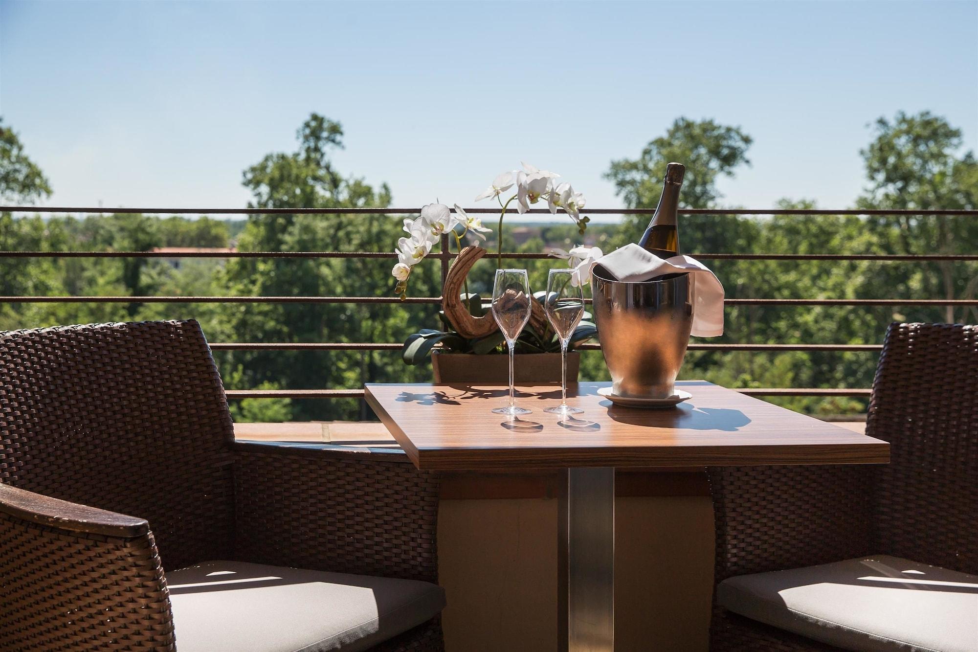 Abbaye Des Capucins Spa & Resort Montauban Exterior photo